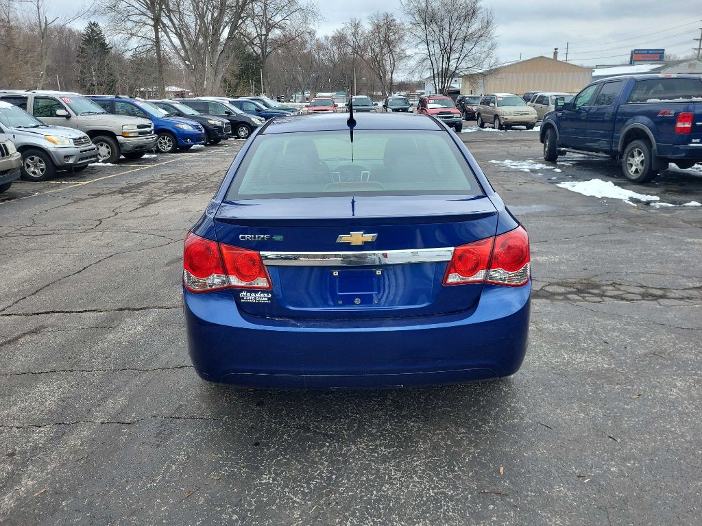 2013 Chevrolet Cruze Image 7