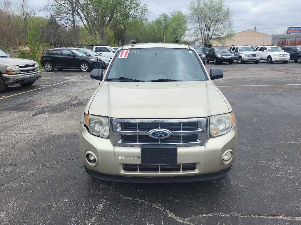 2011 Ford Escape Image 2