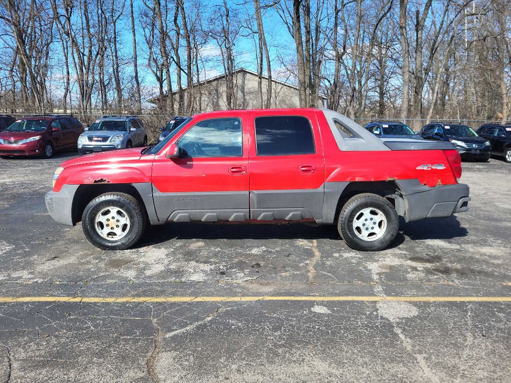 2004 Chevrolet Avalanche Image 6