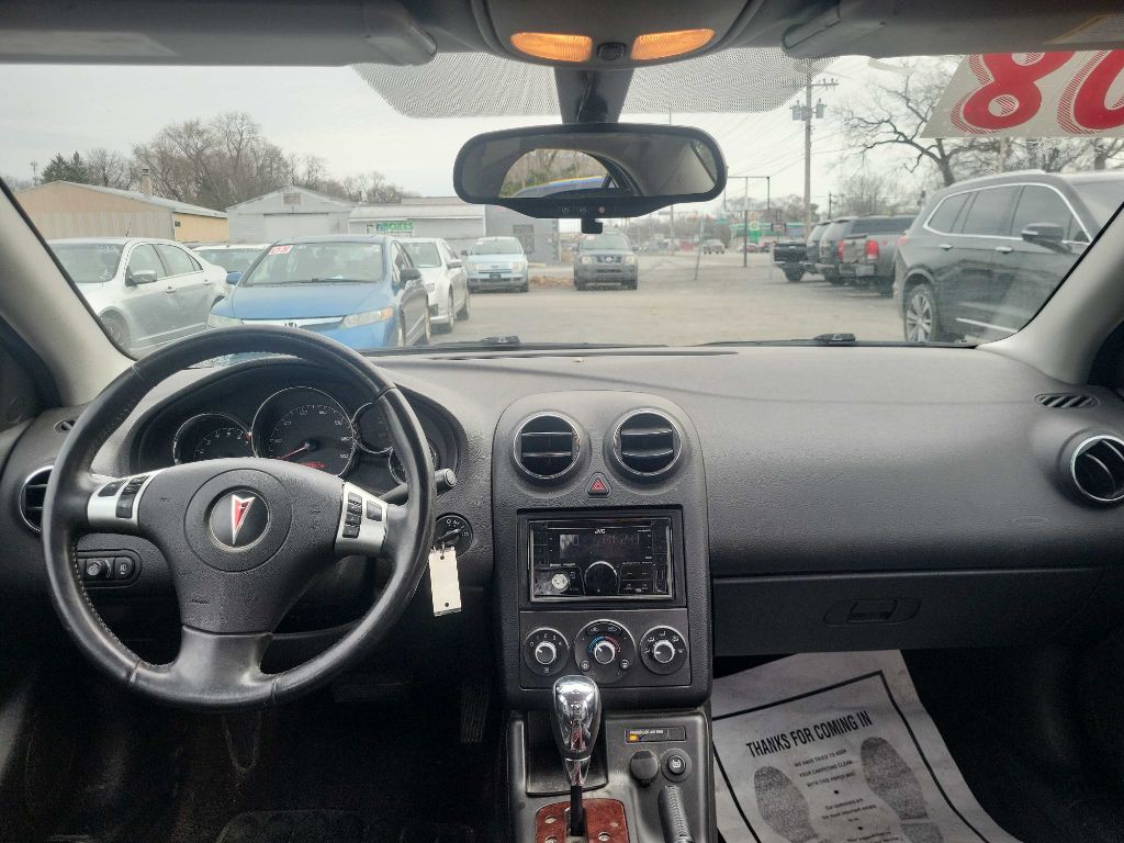 2008 Pontiac G6 Image 9