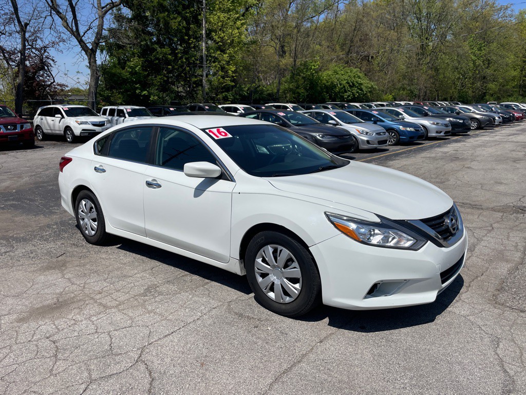 2016 Nissan Altima Image 3