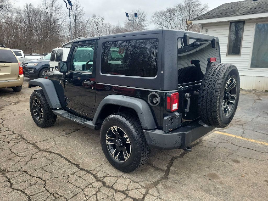 2012 Jeep Wrangler Image 4