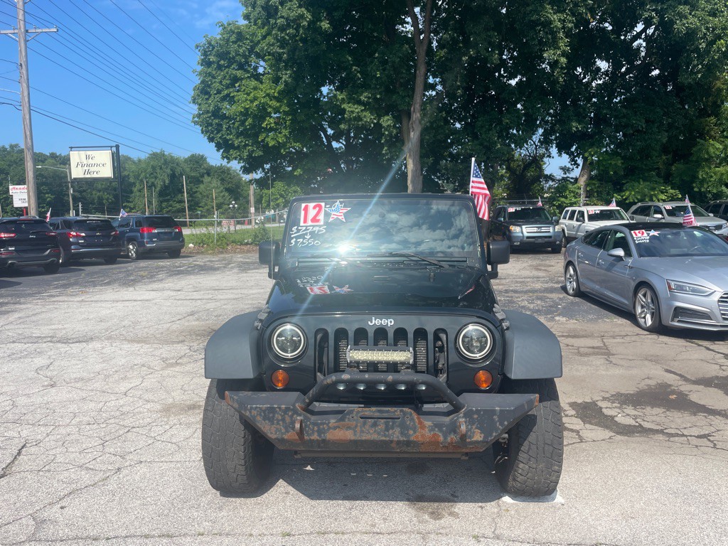 2012 Jeep Wrangler Image 2
