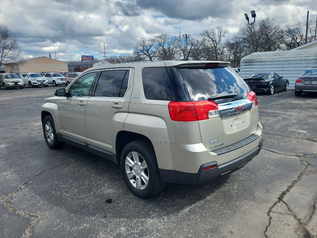 2013 GMC Terrain Image 2
