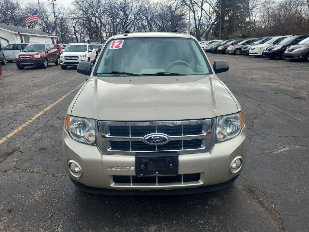2012 Ford Escape Image 2