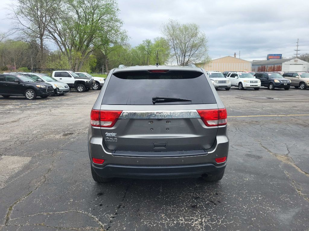 2012 Jeep Grand Cherokee Image 7