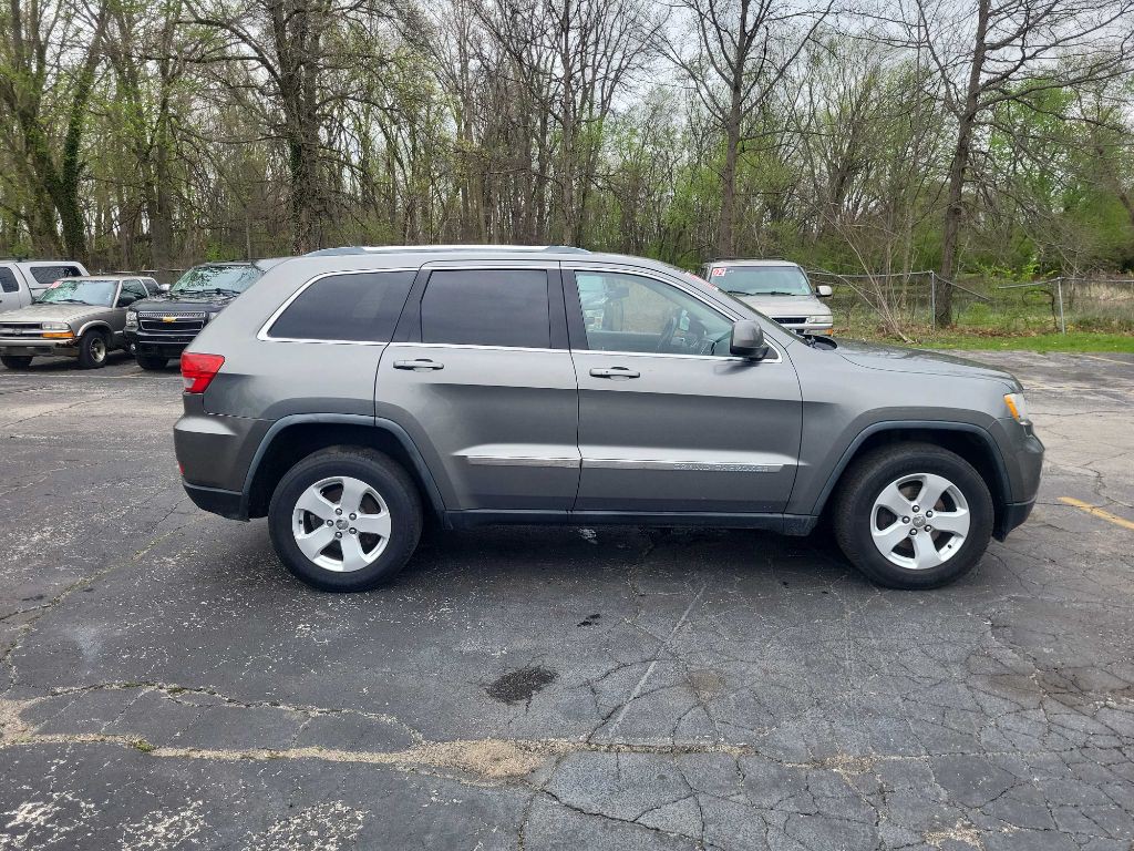 2012 Jeep Grand Cherokee Image 8