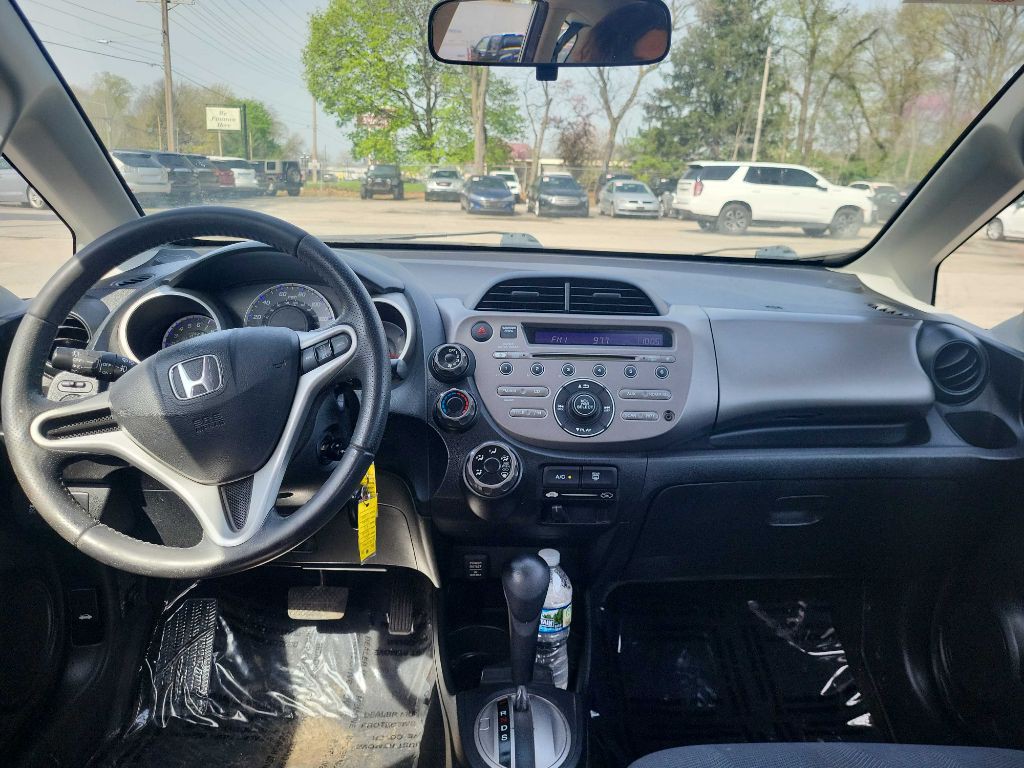 2011 Honda Fit Image 9