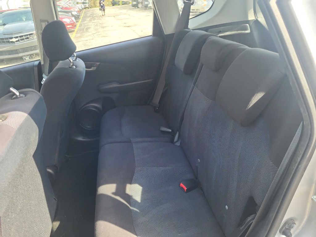 2011 Honda Fit Image 11
