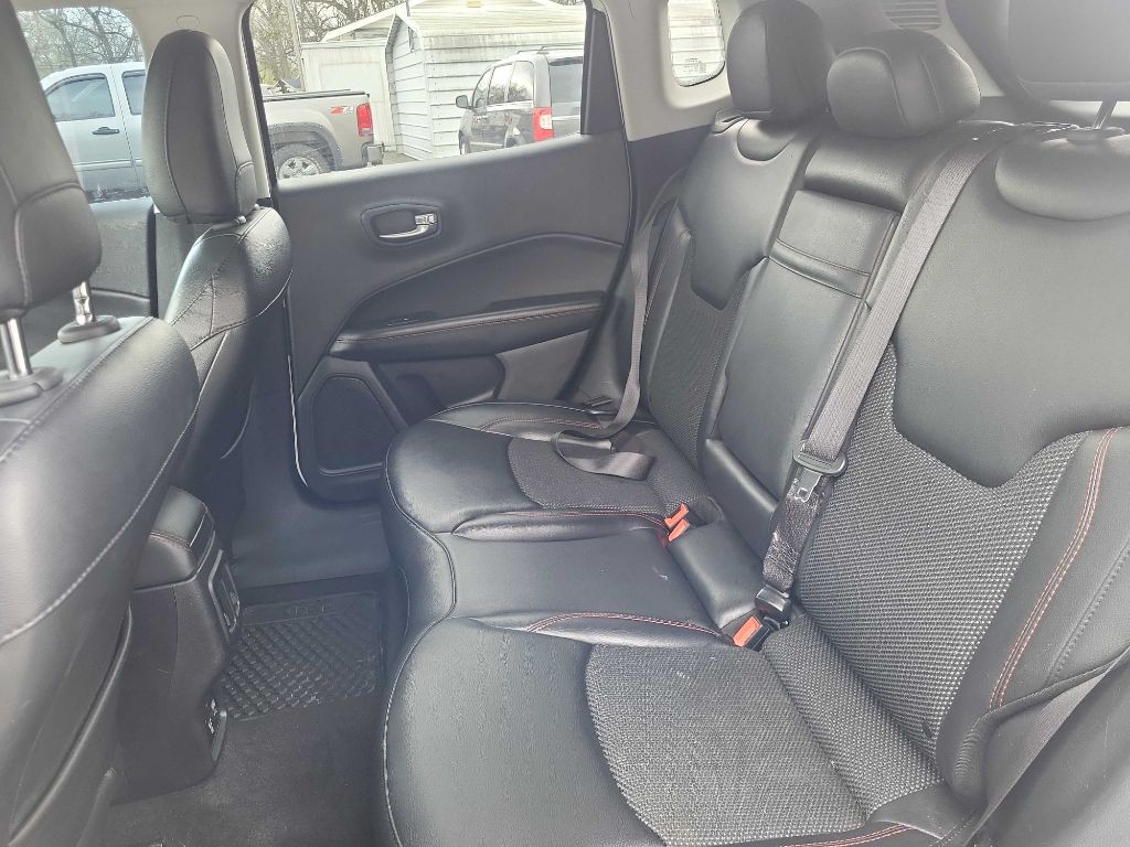 2019 Jeep Compass Image 10