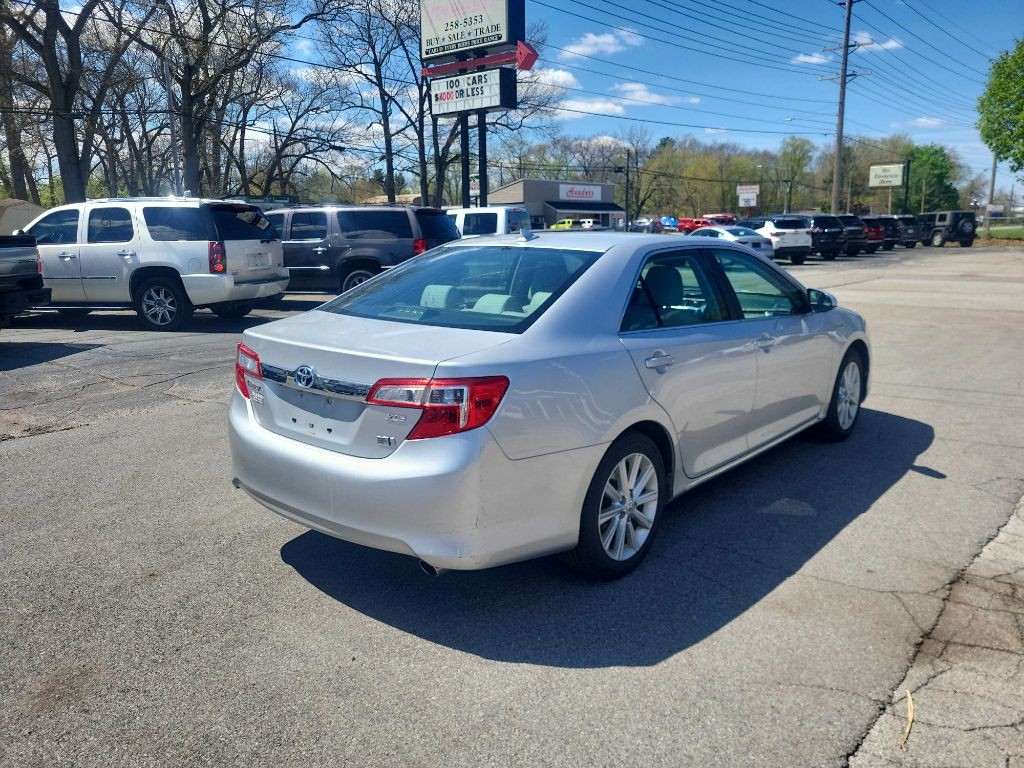 2012 Toyota Camry Image 5