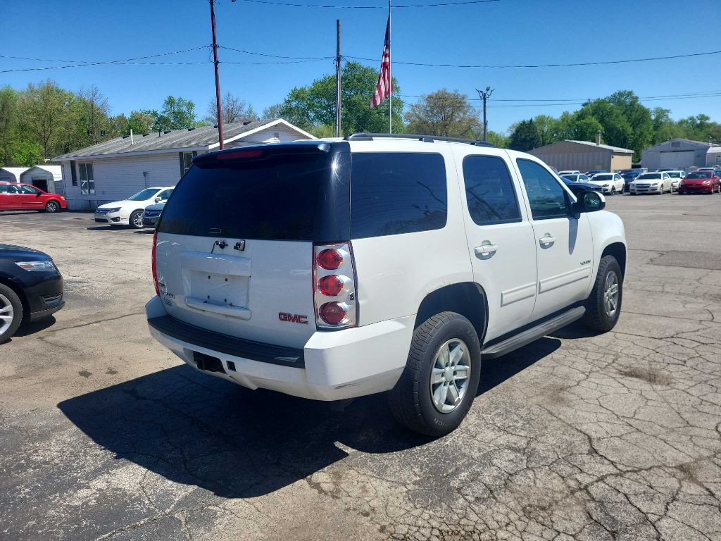 2011 GMC Yukon Image 4