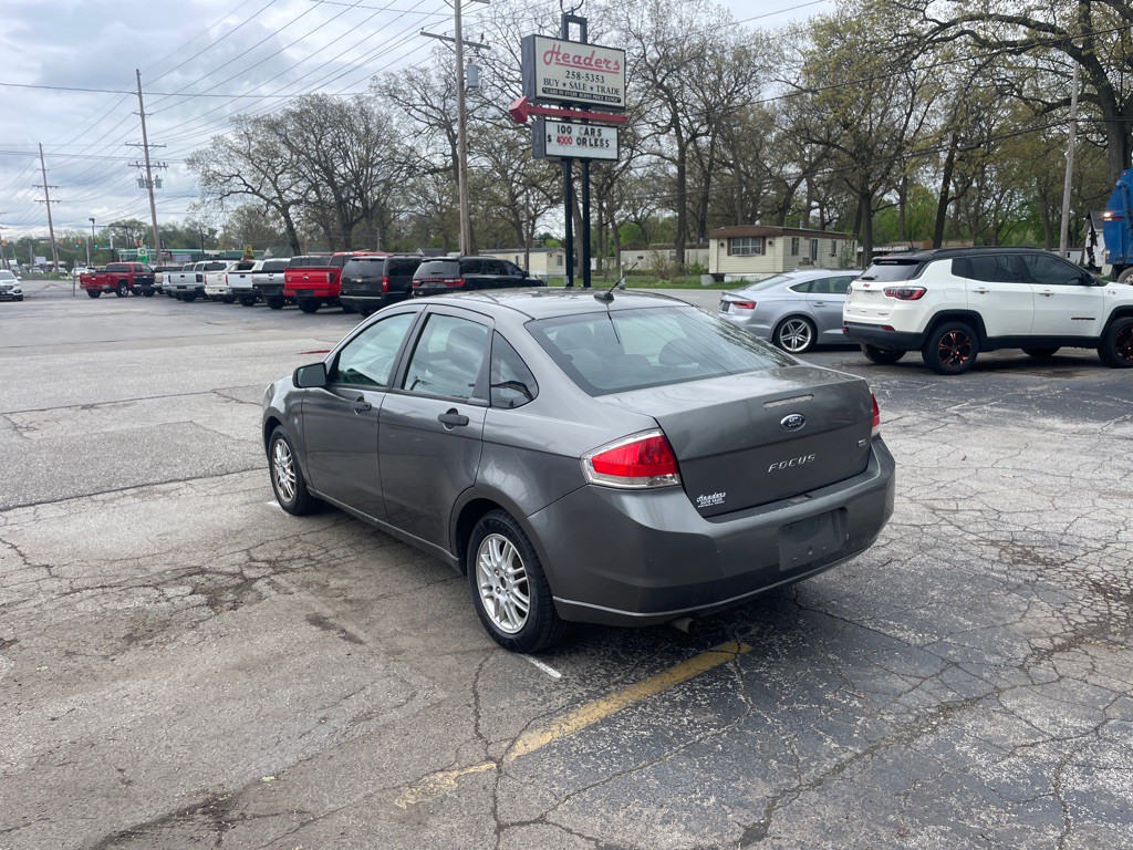 2010 Ford Focus Image 7