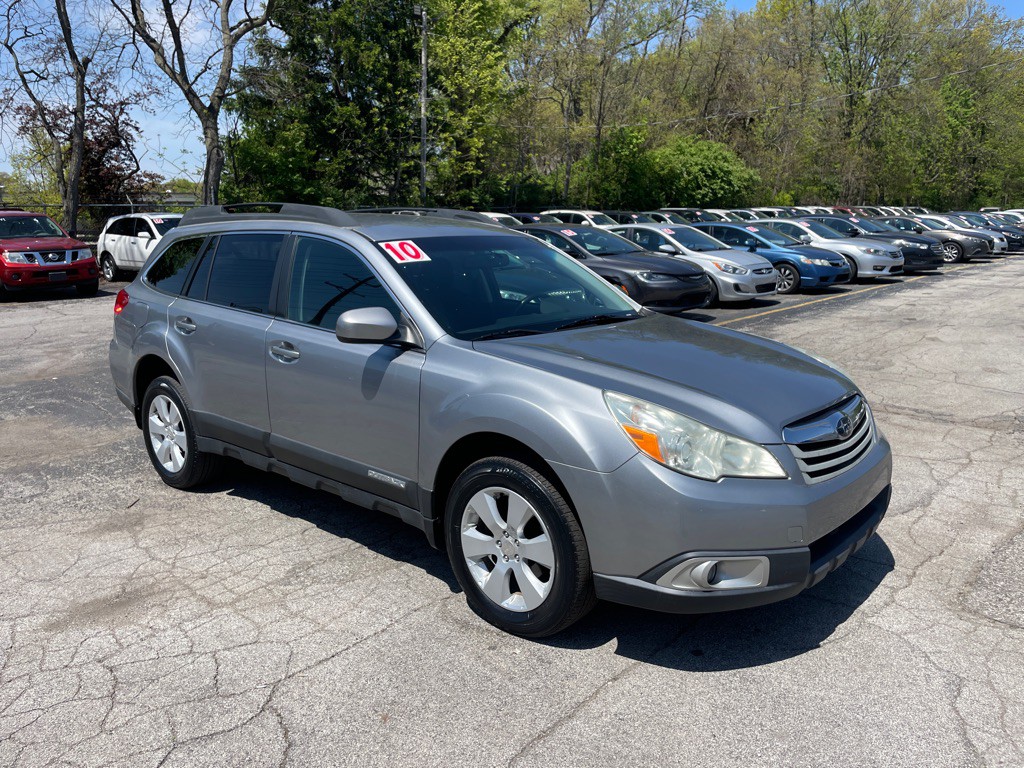 2010 Subaru Outback Image 3