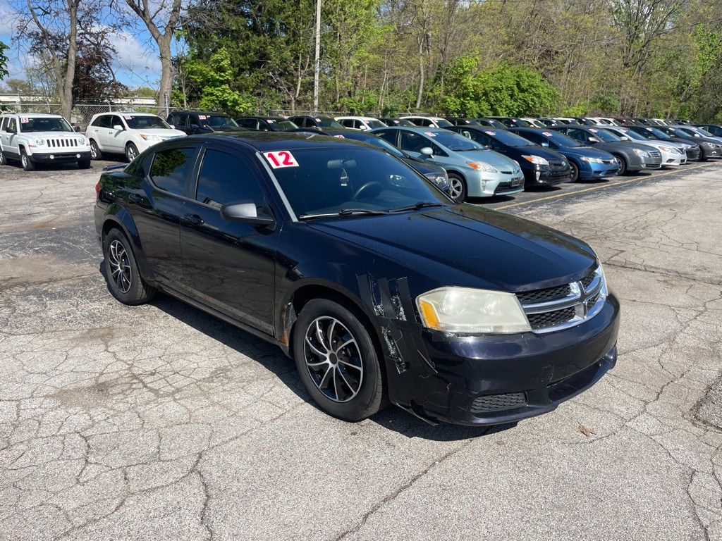 2012 Dodge Avenger Image 3