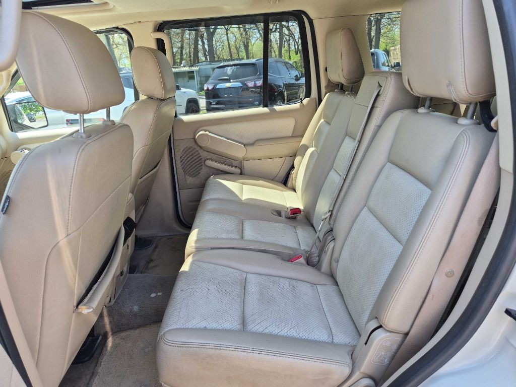 2006 Mercury Mountaineer Image 11