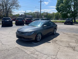 Image for 2015 Chrysler 200 S ID: 7370834