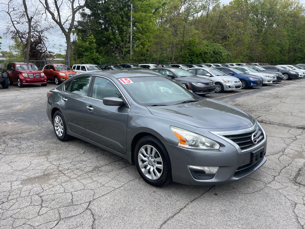 2015 Nissan Altima Image 3