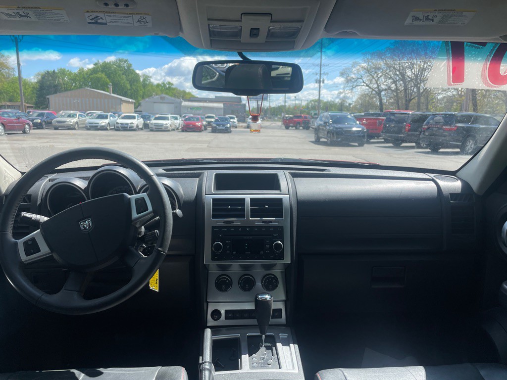 2007 Dodge Nitro Image 9