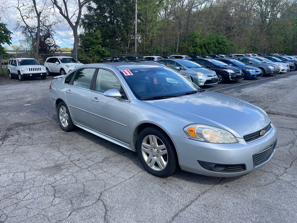 2011 Chevrolet Impala Image 3