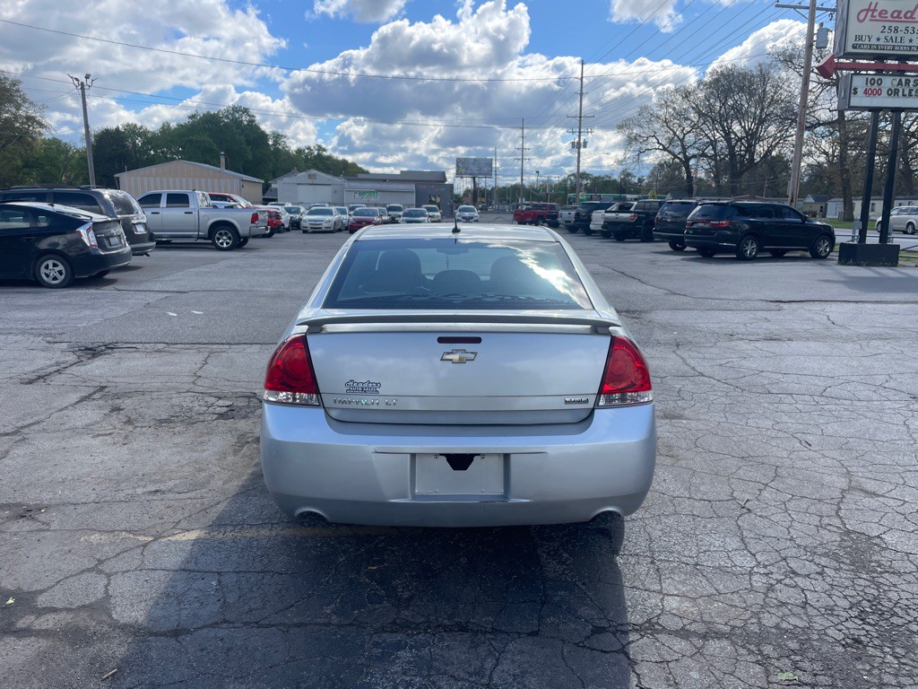 2011 Chevrolet Impala Image 6