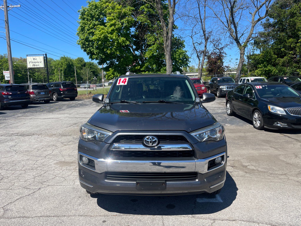 2014 Toyota 4Runner Image 2
