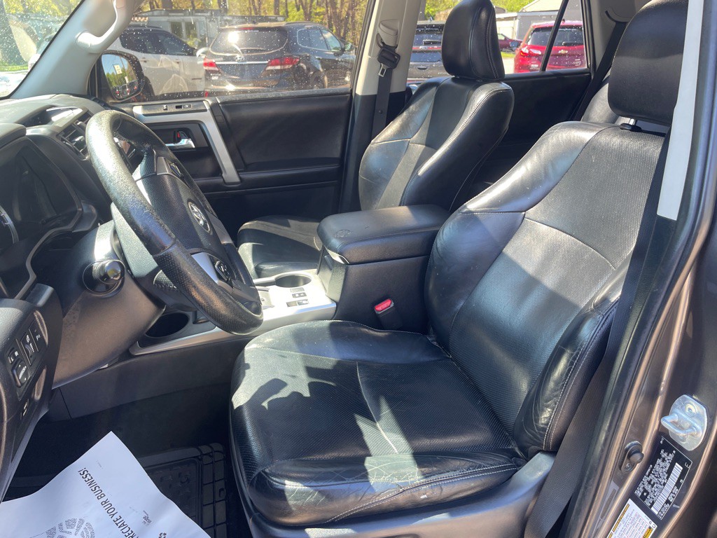 2014 Toyota 4Runner Image 11