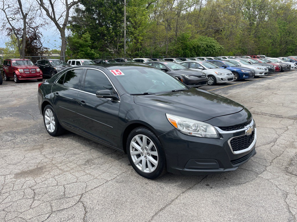 2015 Chevrolet Malibu Image 3