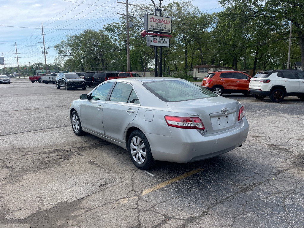 2010 Toyota Camry Image 7