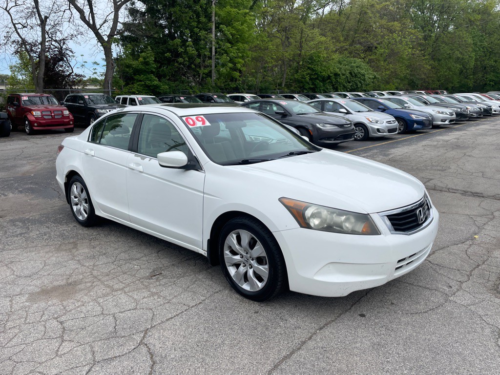 2009 Honda Accord Image 3
