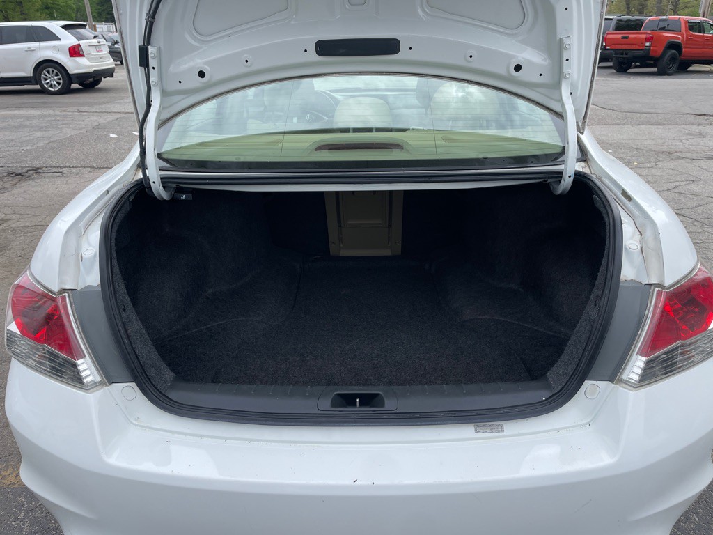 2009 Honda Accord Image 15