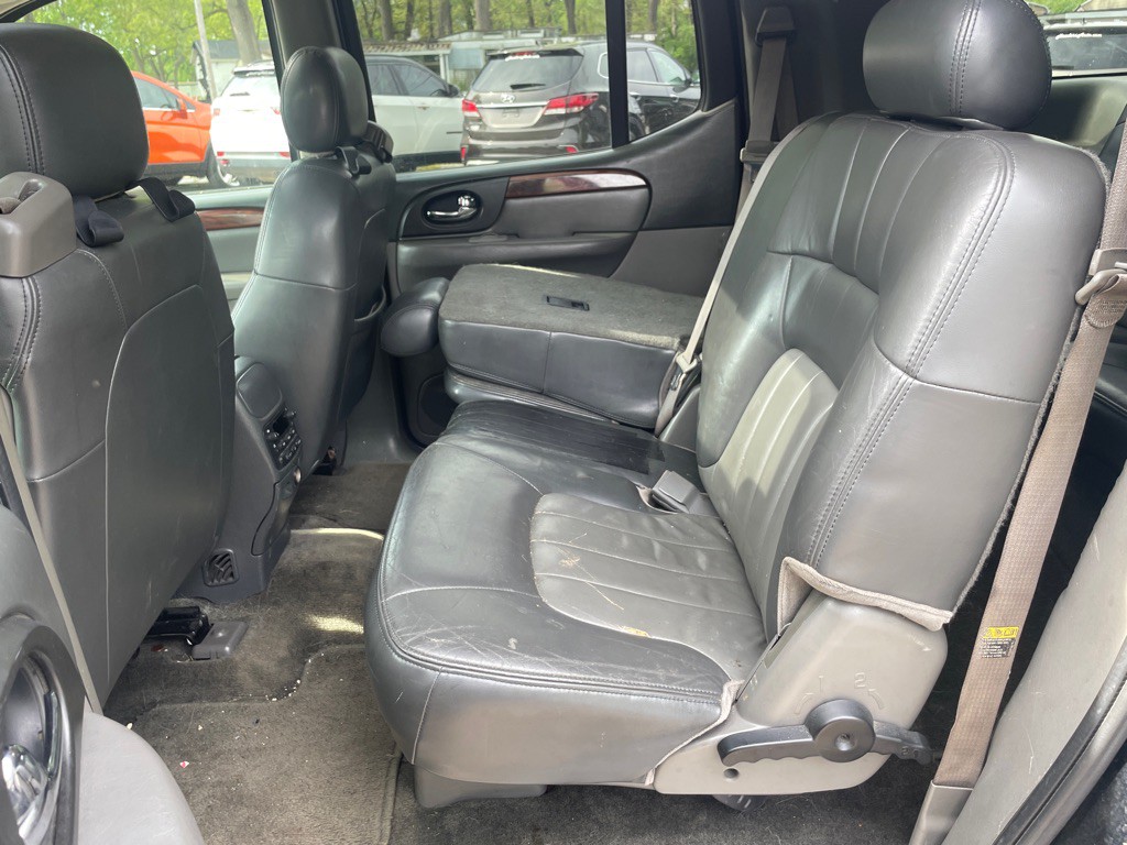 2003 GMC Envoy Image 12