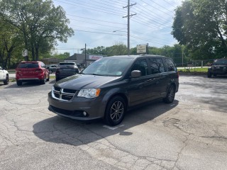 Image for 2017 Dodge Grand Caravan SXT ID: 7426841