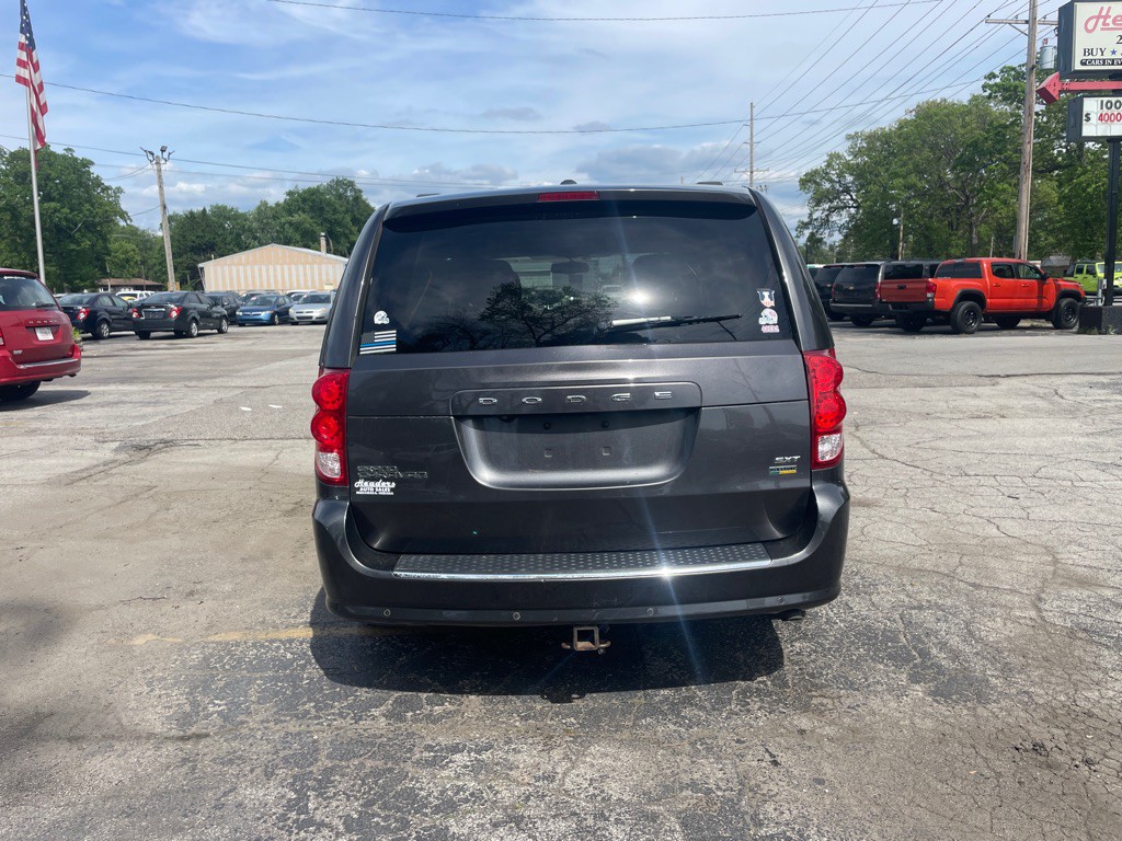 2017 Dodge Grand Caravan Image 6