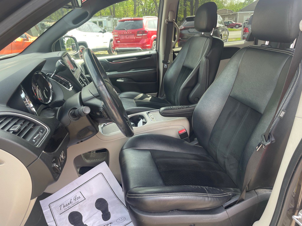 2017 Dodge Grand Caravan Image 11