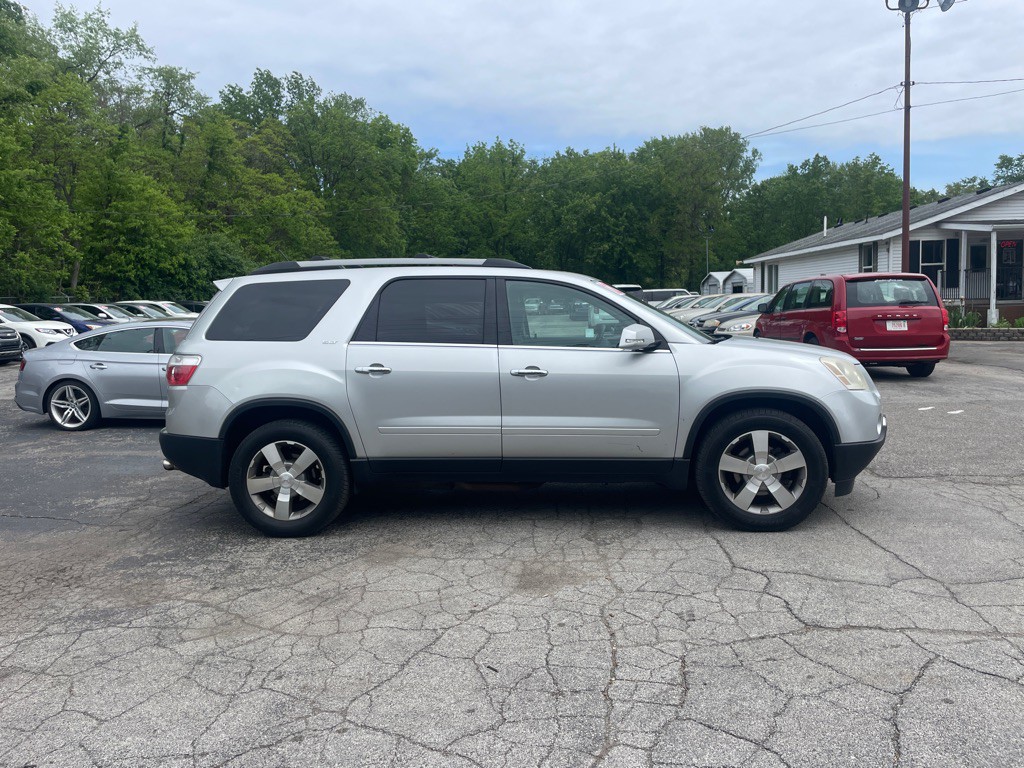 2012 GMC Acadia Image 4
