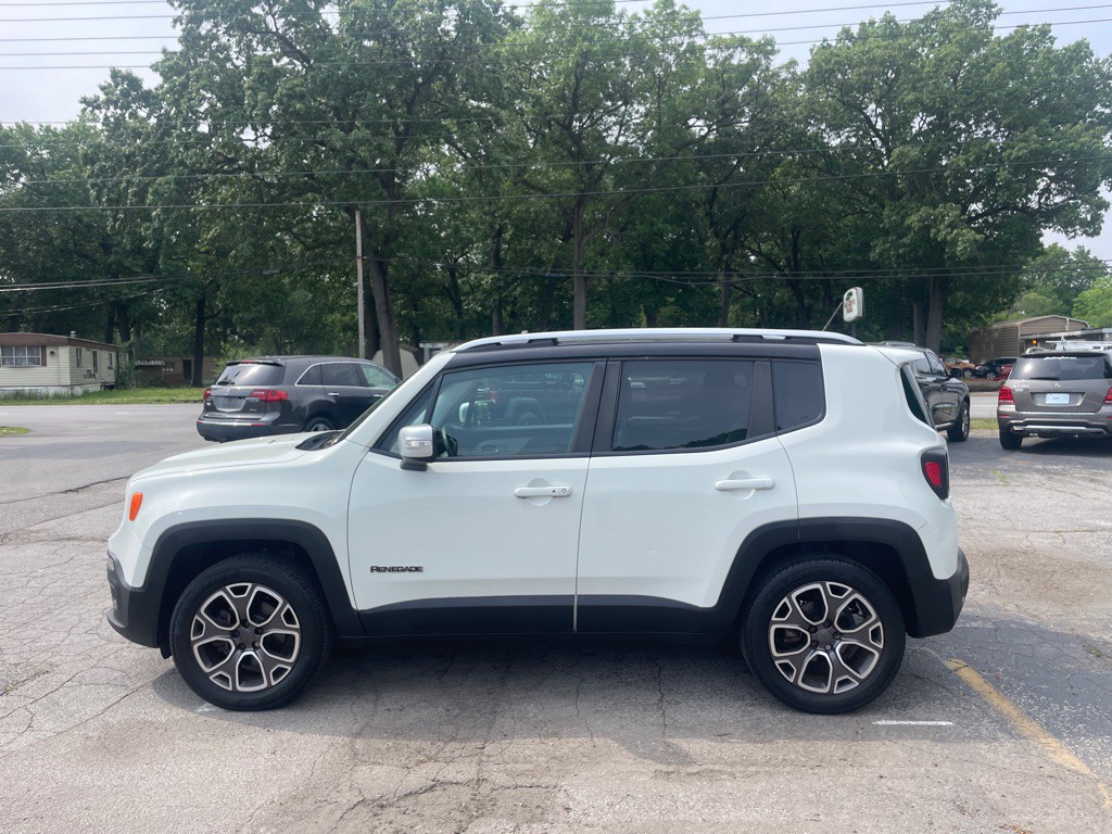 2015 Jeep Renegade Image 8