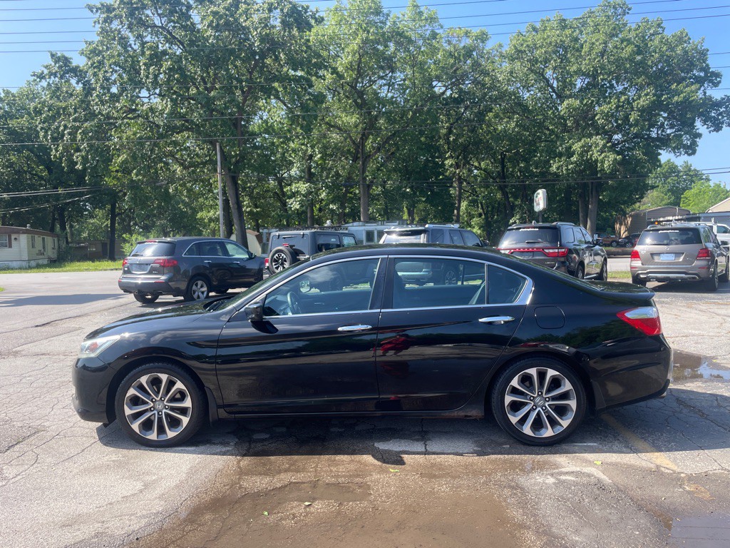 2013 Honda Accord Image 8