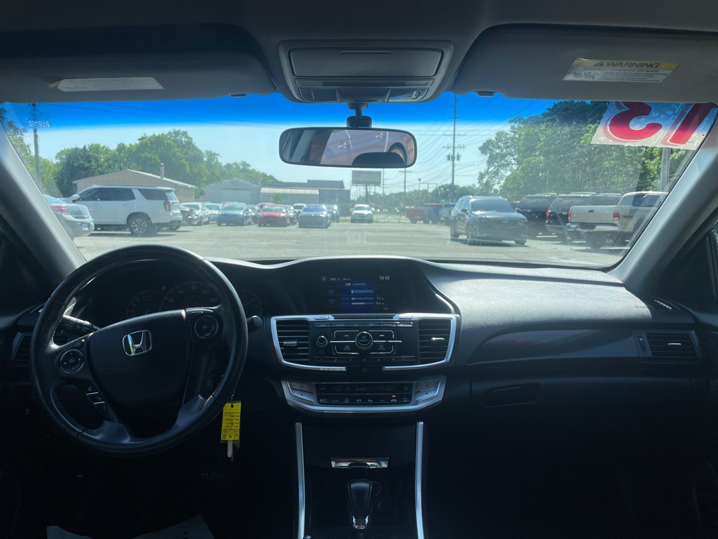 2013 Honda Accord Image 9
