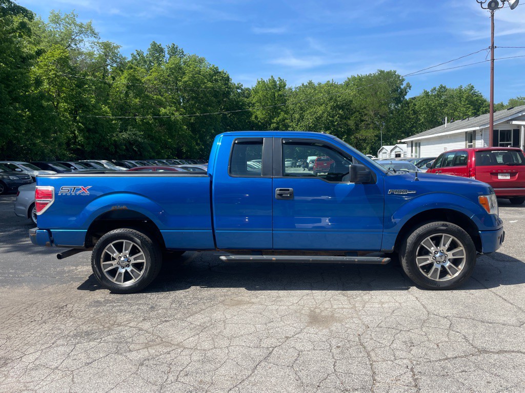 2014 Ford F-150 Image 4