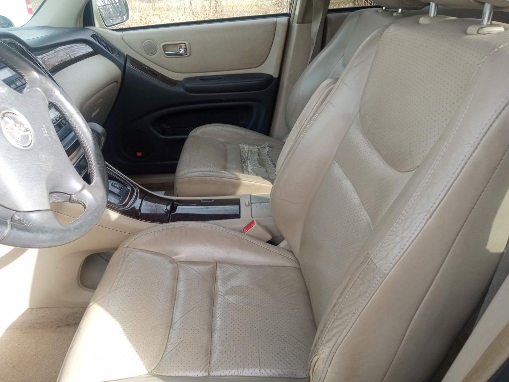 2002 Toyota Highlander Image 5