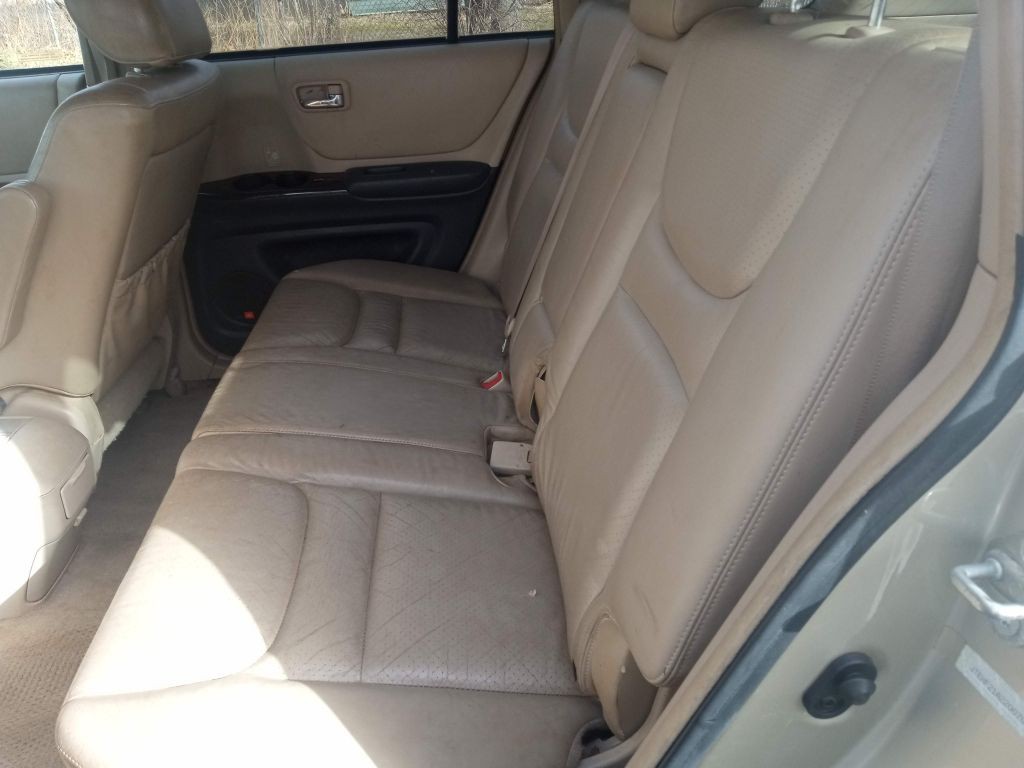 2002 Toyota Highlander Image 8