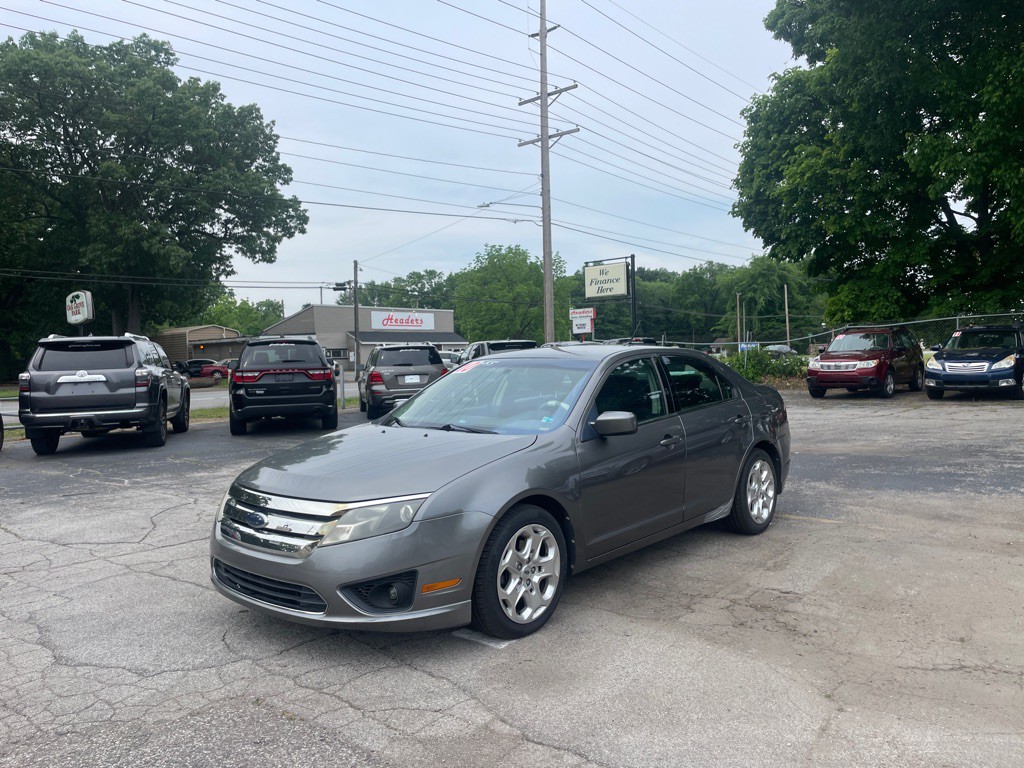 2010 Ford Fusion Image 1