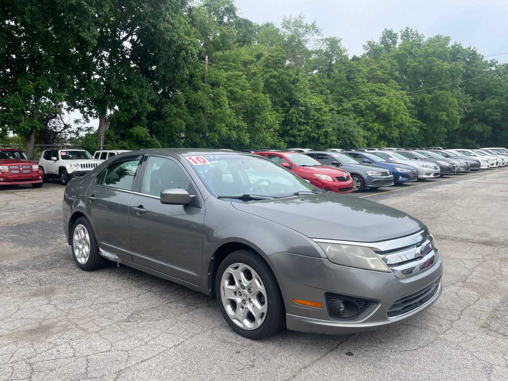2010 Ford Fusion Image 3
