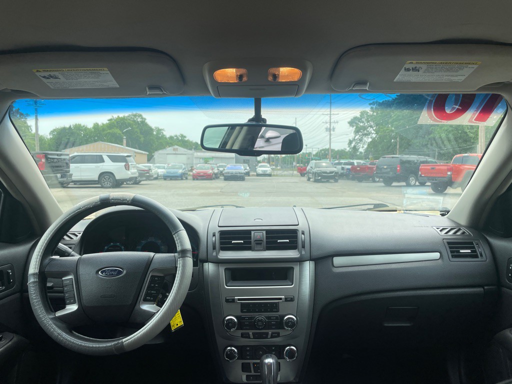 2010 Ford Fusion Image 9