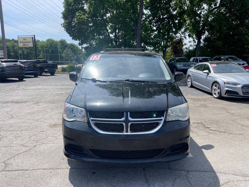 2015 Dodge Grand Caravan Image 2