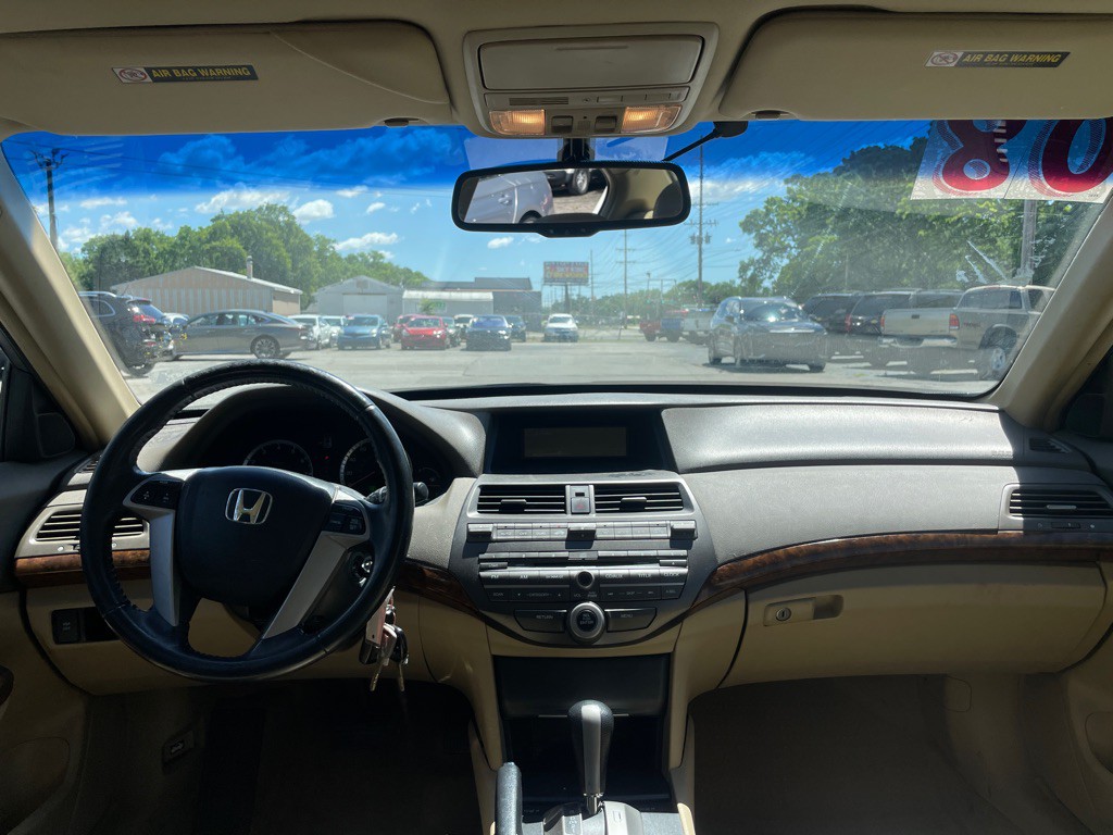 2008 Honda Accord Image 9