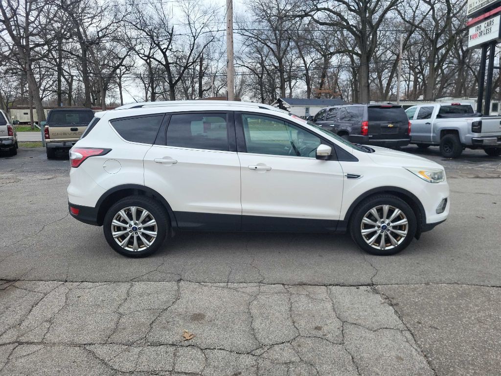 2017 Ford Escape Image 9