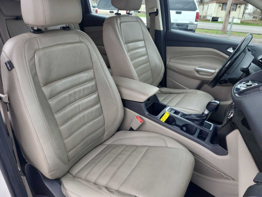 2017 Ford Escape Image 10