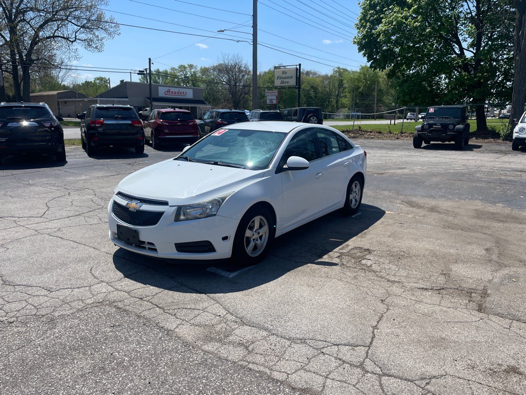 2014 Chevrolet Cruze Image 1